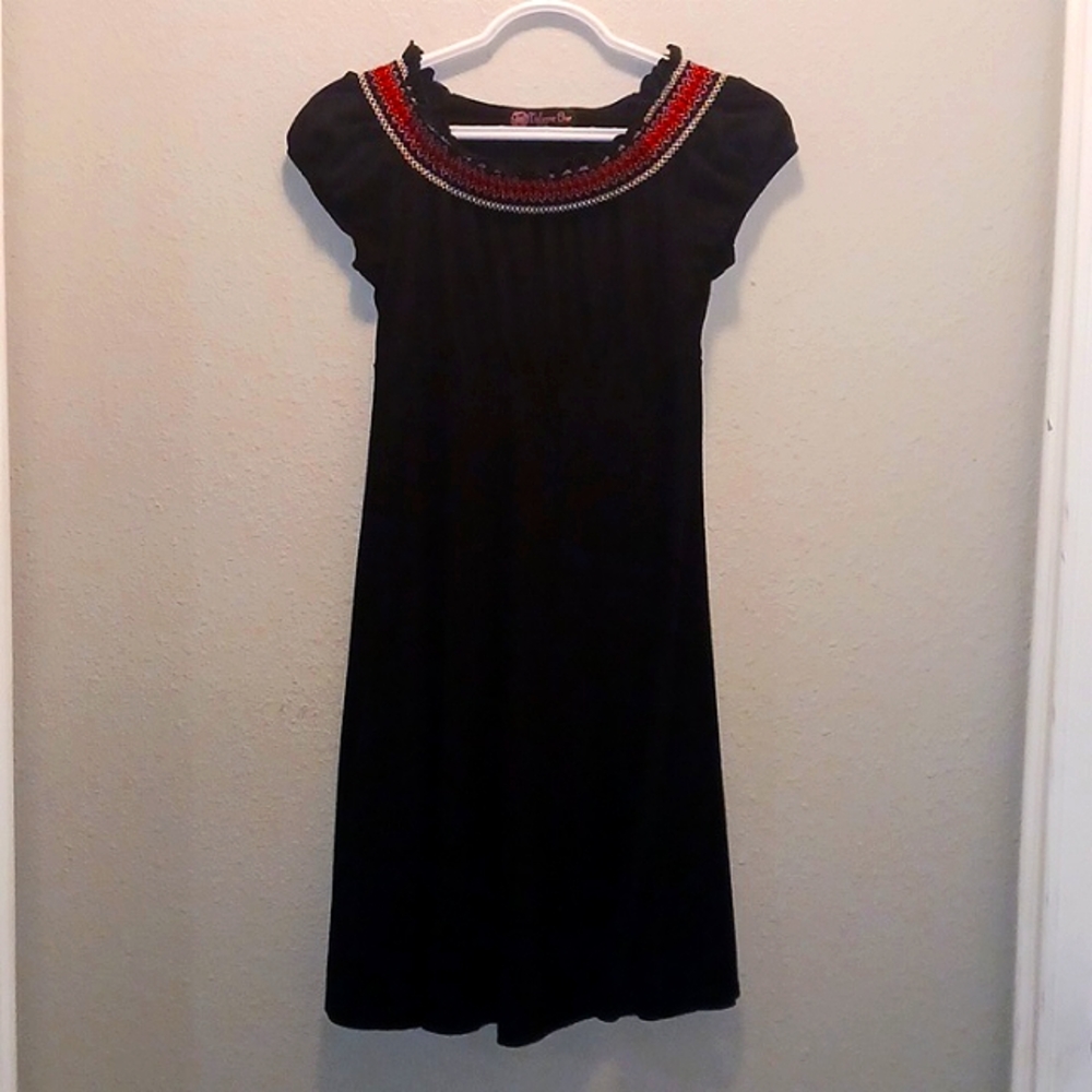 Volume One short-sleeve dress